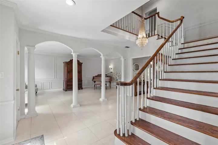 Grand stairway to the 2nd floor