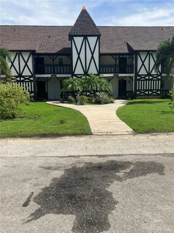 GROUND FLOOR CONDO