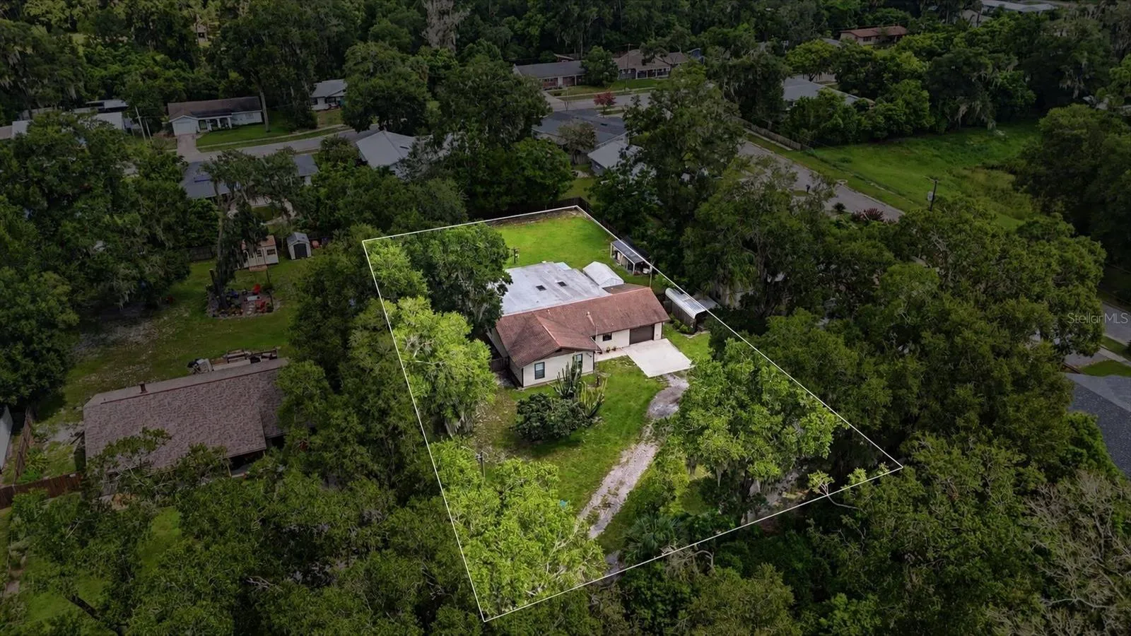 PROPERTY LOT LINES