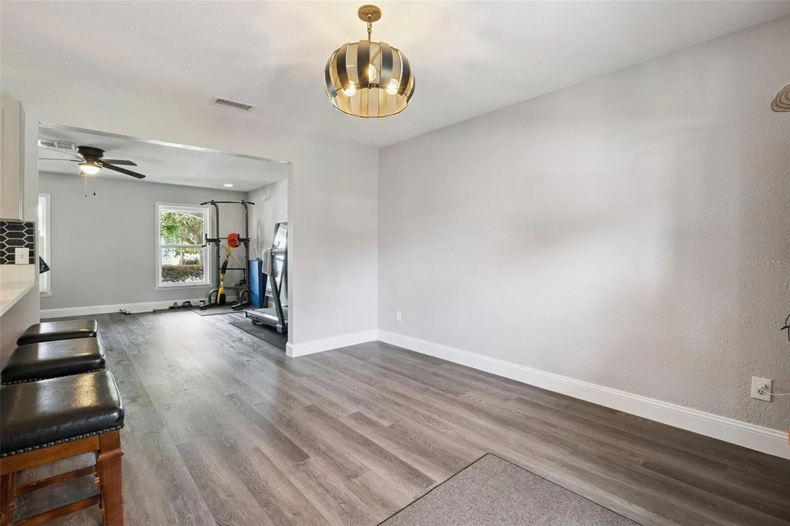 Separate dining room