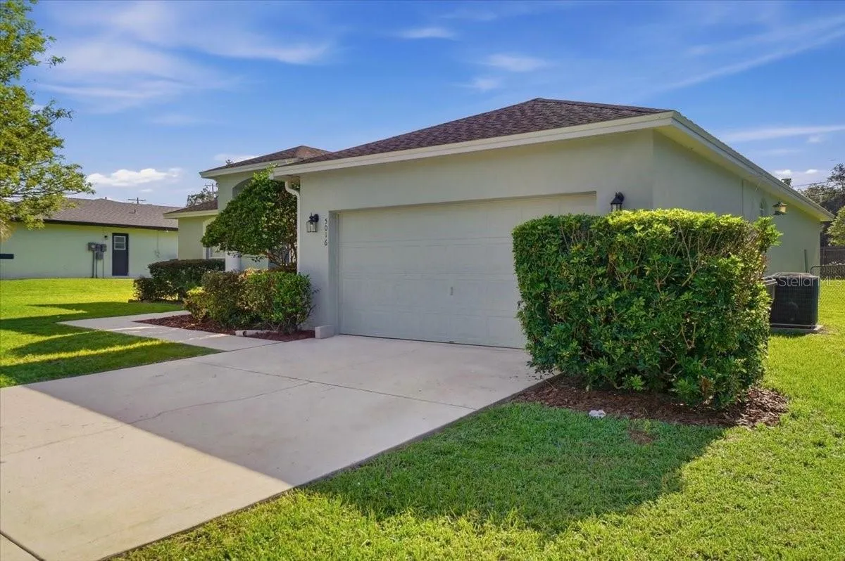 5016 Fairfax E, Lakeland, Florida 33813 — photo 2