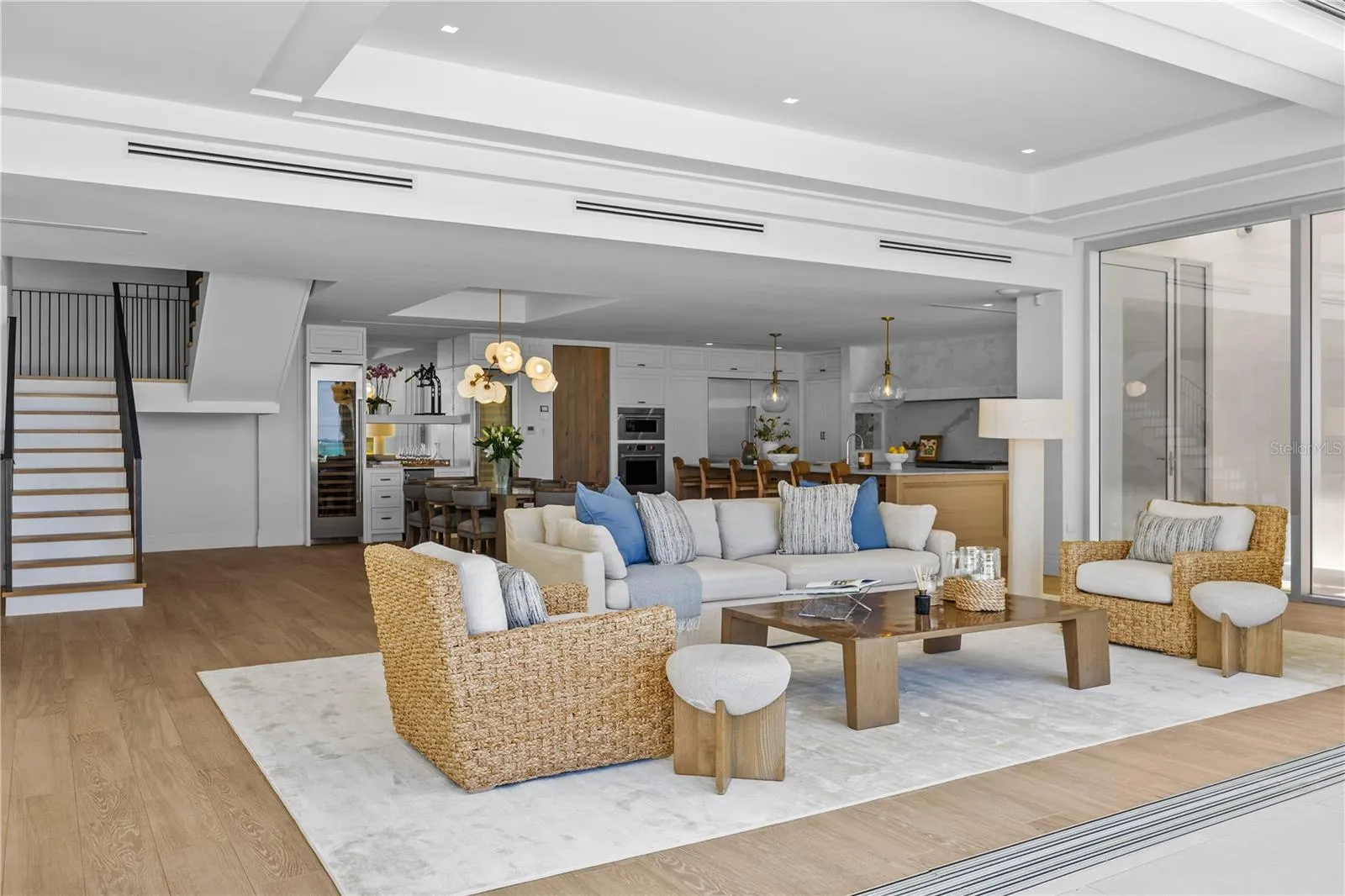Living Area Living Area