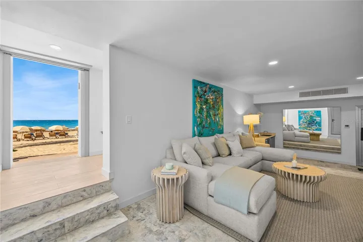 Beachclub Basement