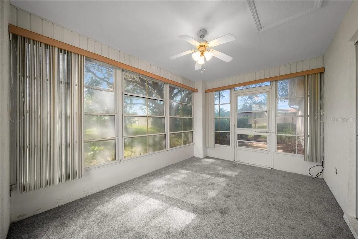 screened porch