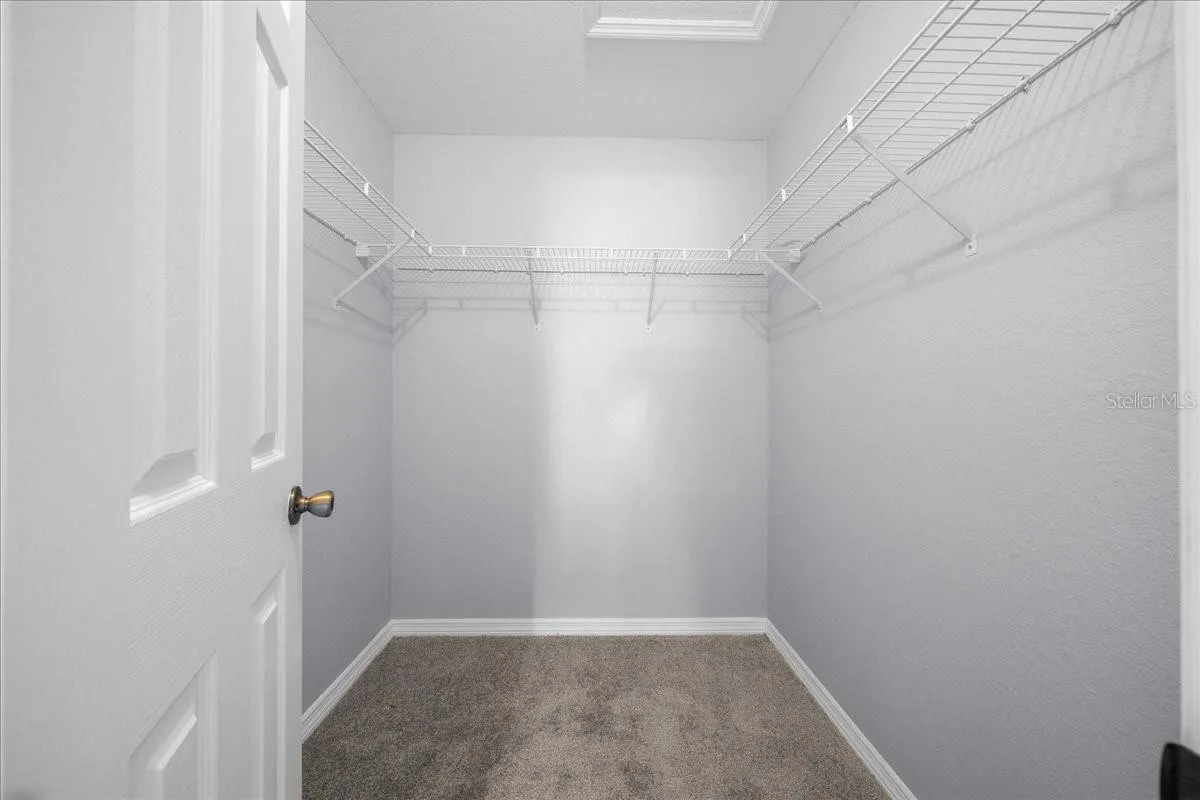 primary walk in closet