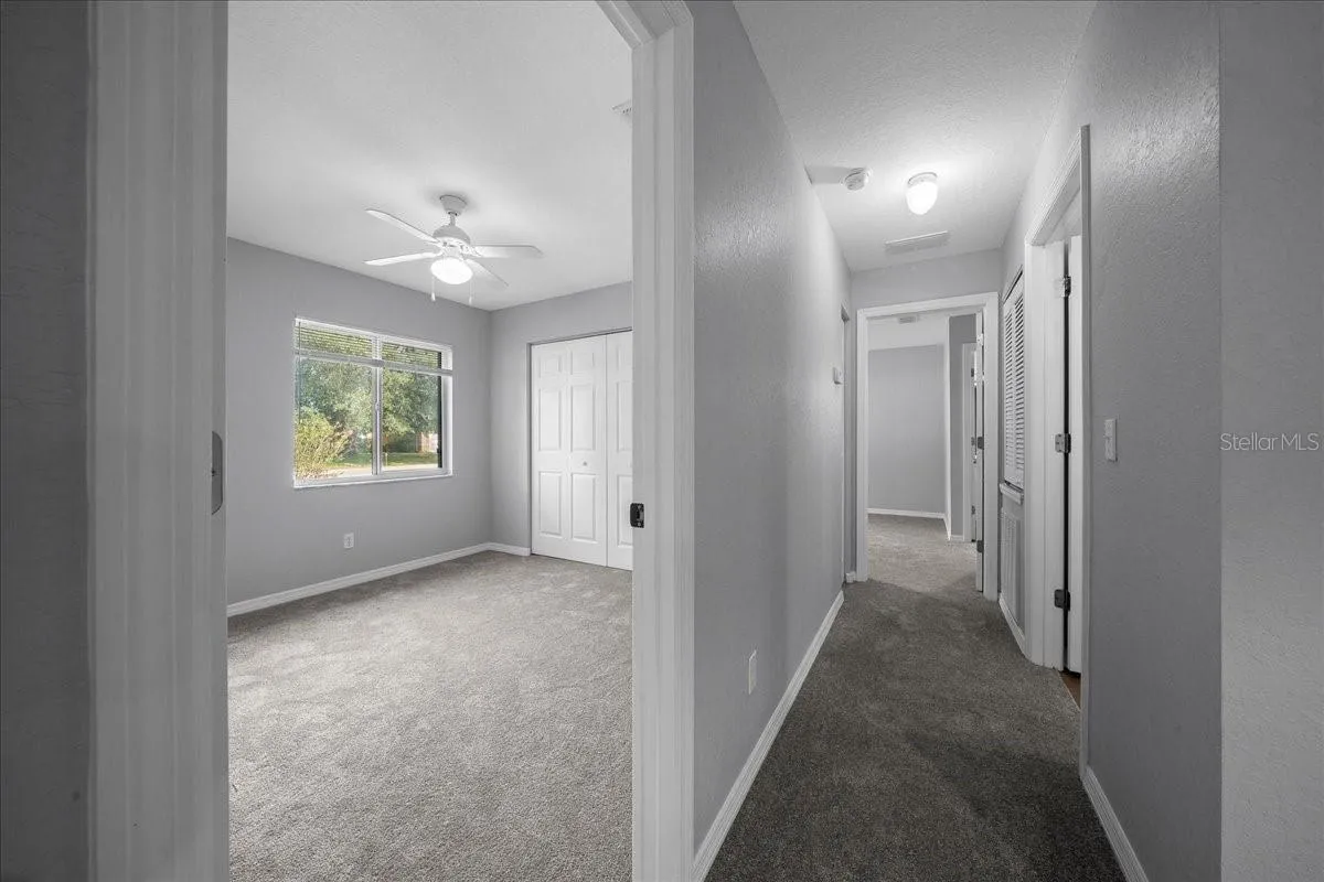 bedroom 2/hallway