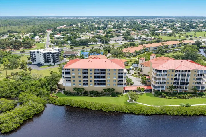 4th floor condo with water views