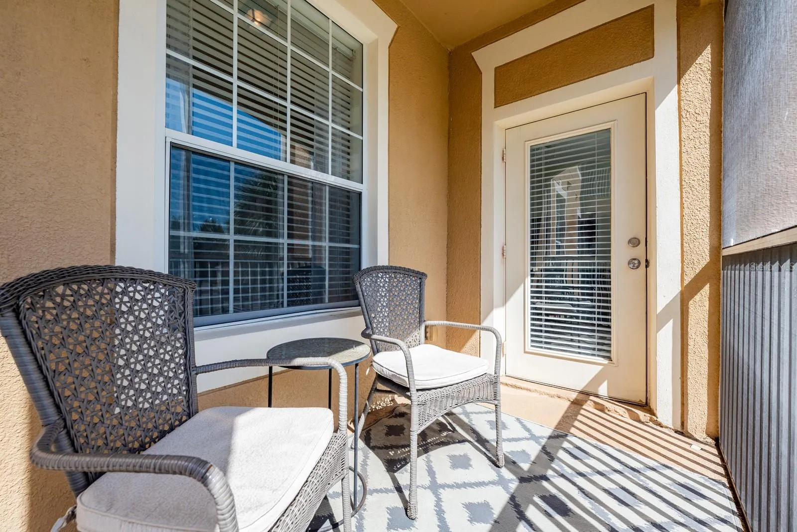 Screened Balcony.