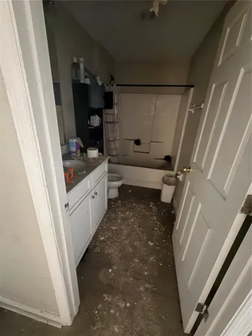 1170