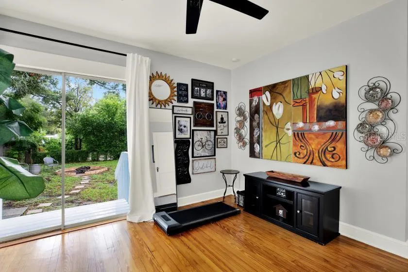 Second bedroom