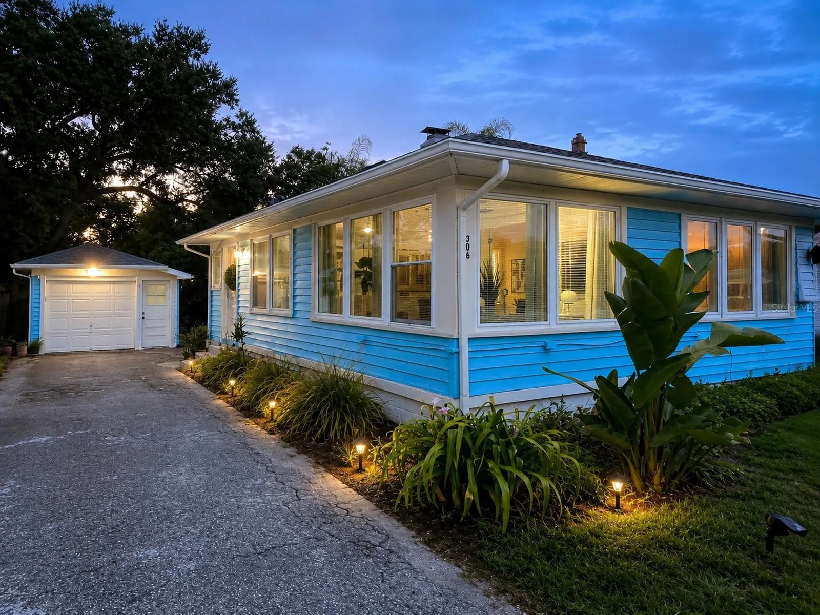 Welcome Home!Virtually enhanced lighting