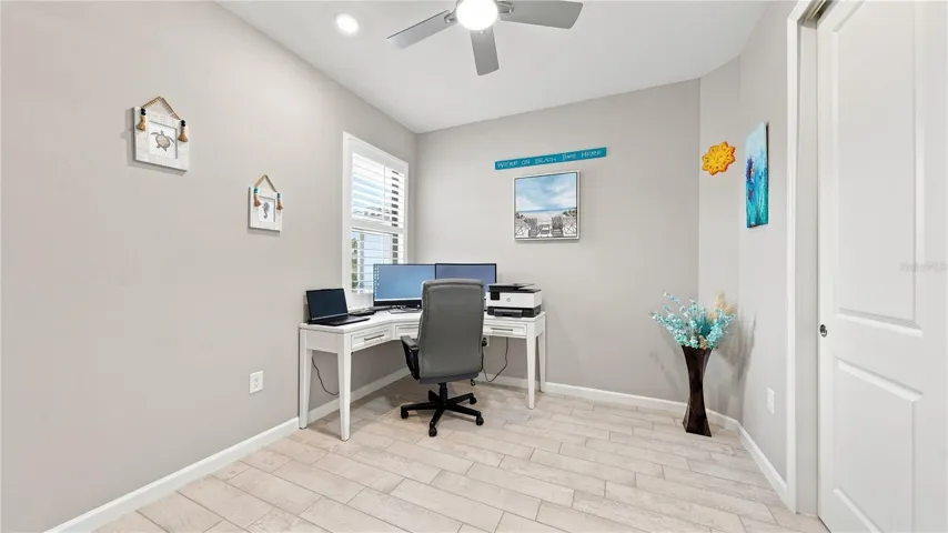 2nd bathroom to office
