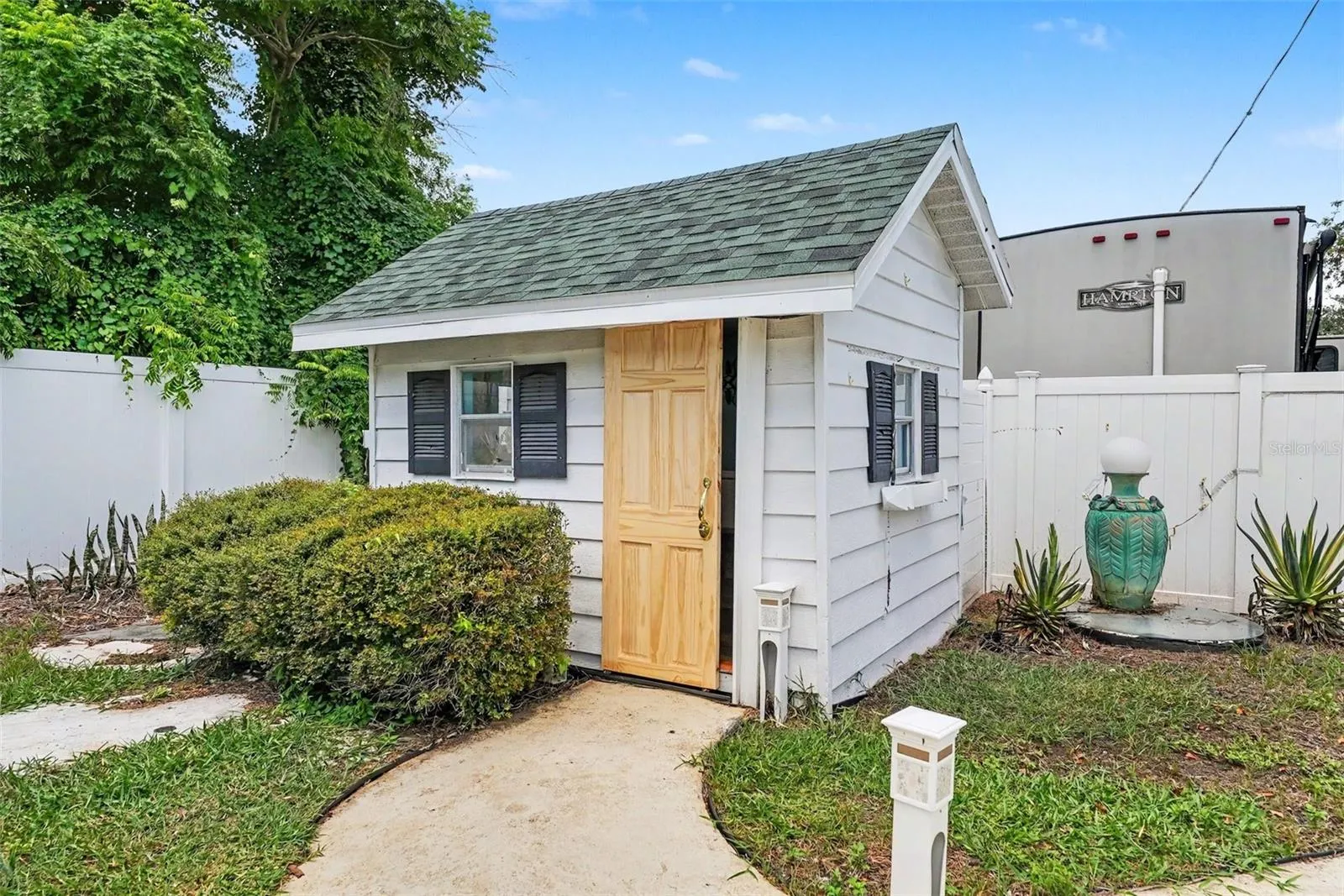 Poolside shed with 1/2 bathroom