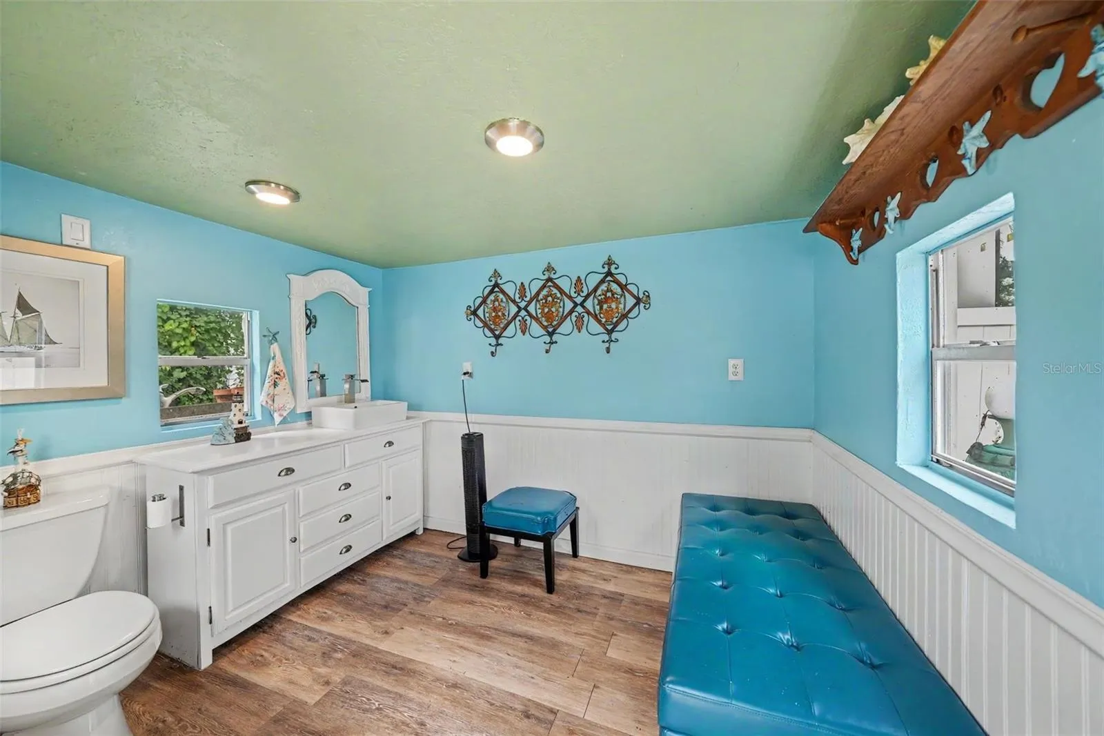 Poolside shed with 1/2 bathroom