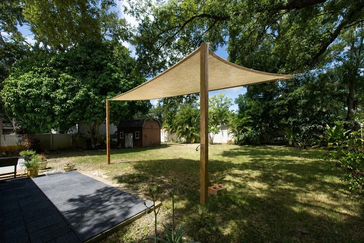 Virtual Sun visor