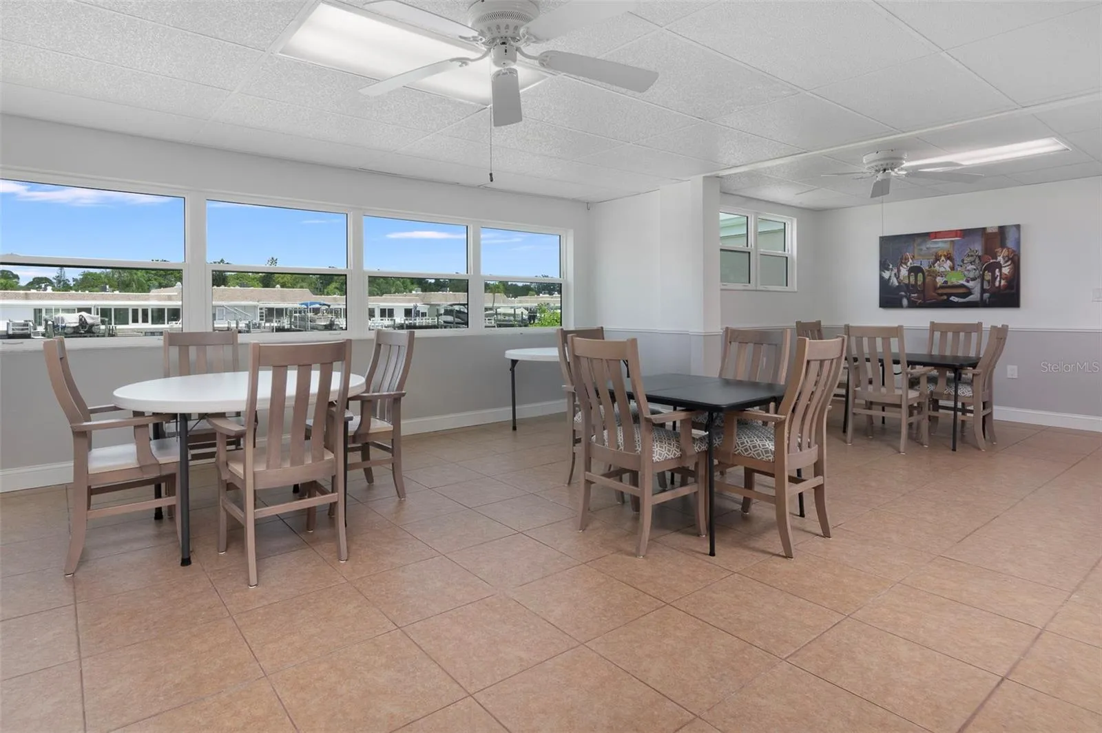 2nd Clubhouse offers private areas for you!