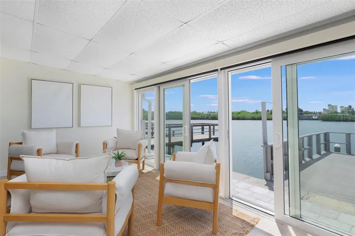 Perfect area to relax and watch the natural surroundings