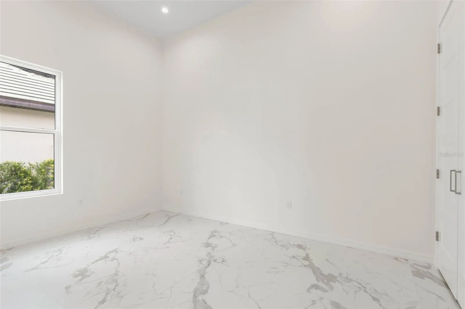 Top Notch Baseboard Design