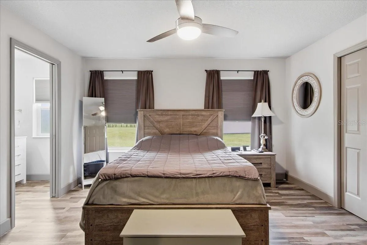 Guest House - Primary Bedroom w/En Suite