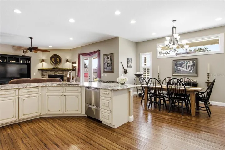 View from Kitchen to Living Room &amp; Breakfast/Dining  area