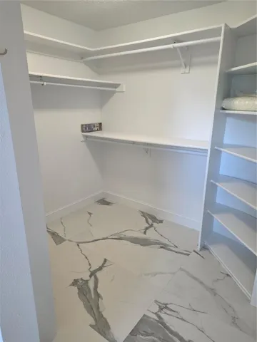 Main Walkin Closet