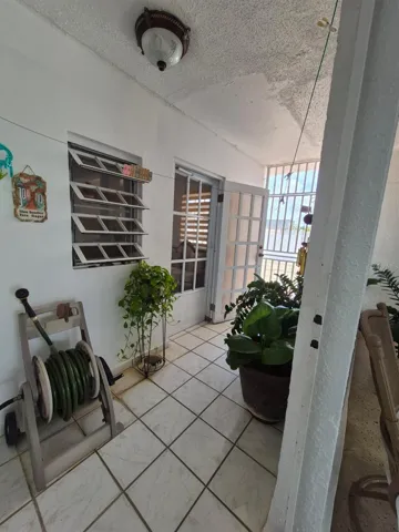 Apartamento 1er piso /balcón