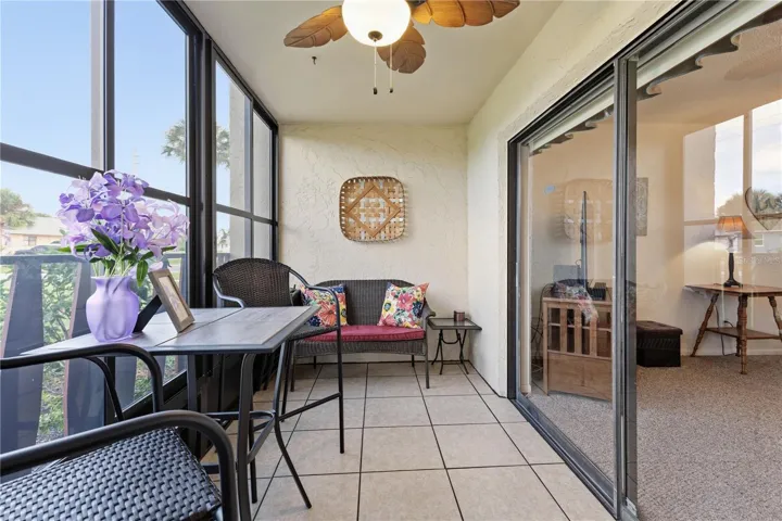 Enclosed lanai