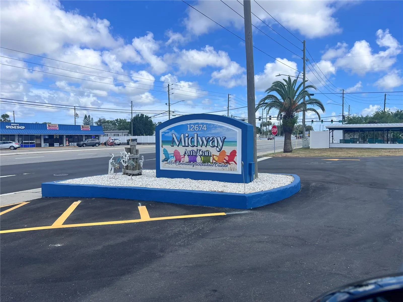 Entrance off Seminole Blvd.
