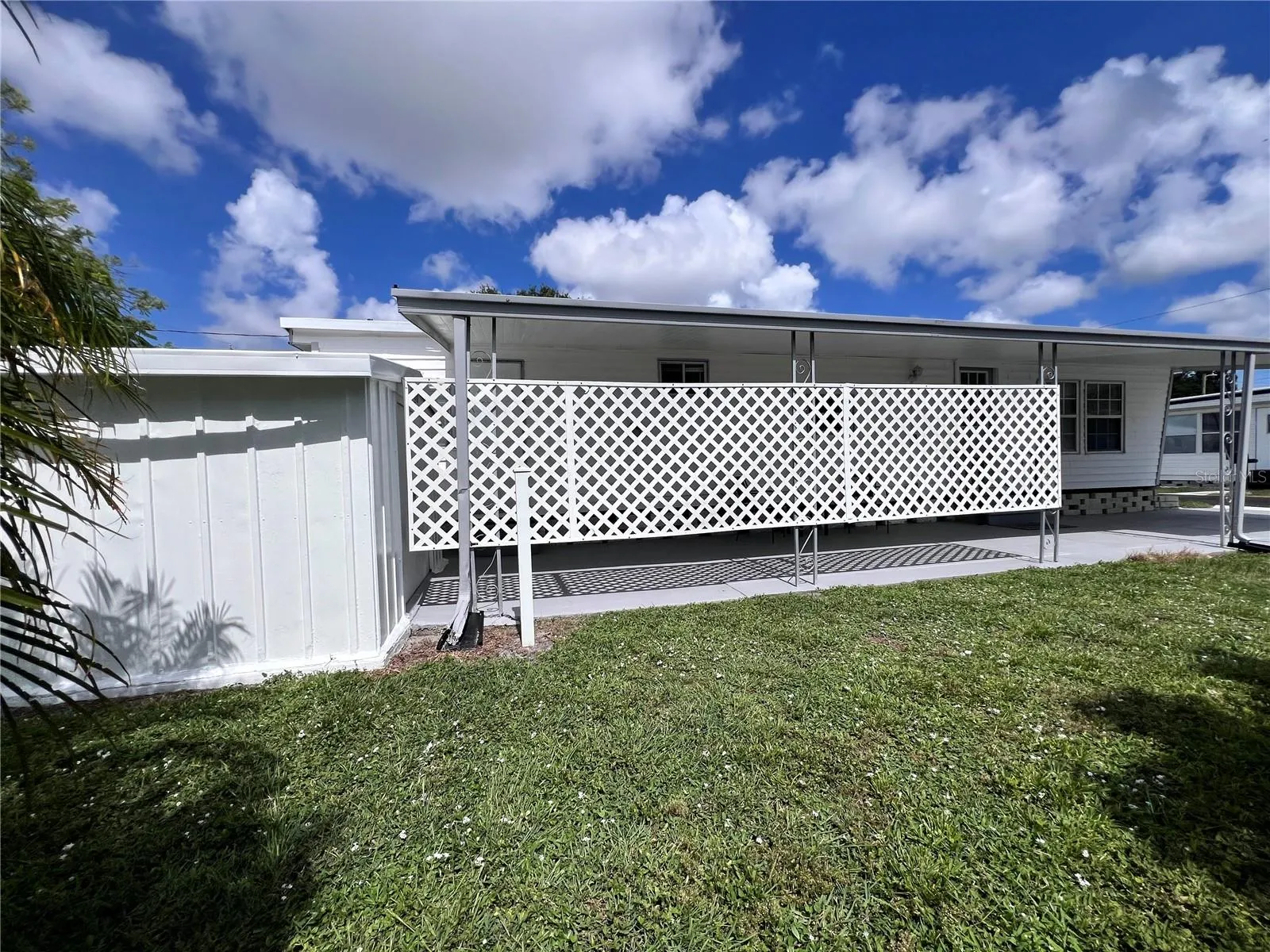 West side with privacy and shed