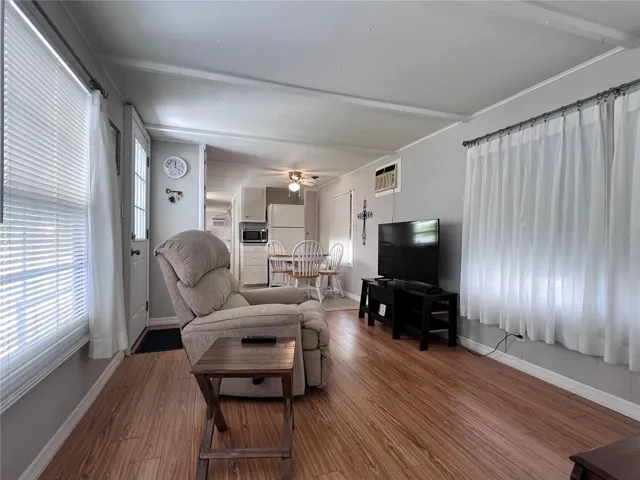 Living room to Kitchen