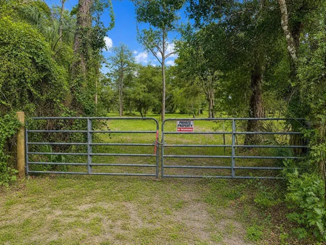 Broken Arrow Address Gate