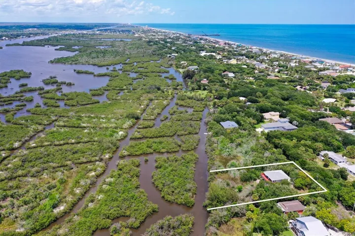 Beautiful aerial view exhibiting house/location