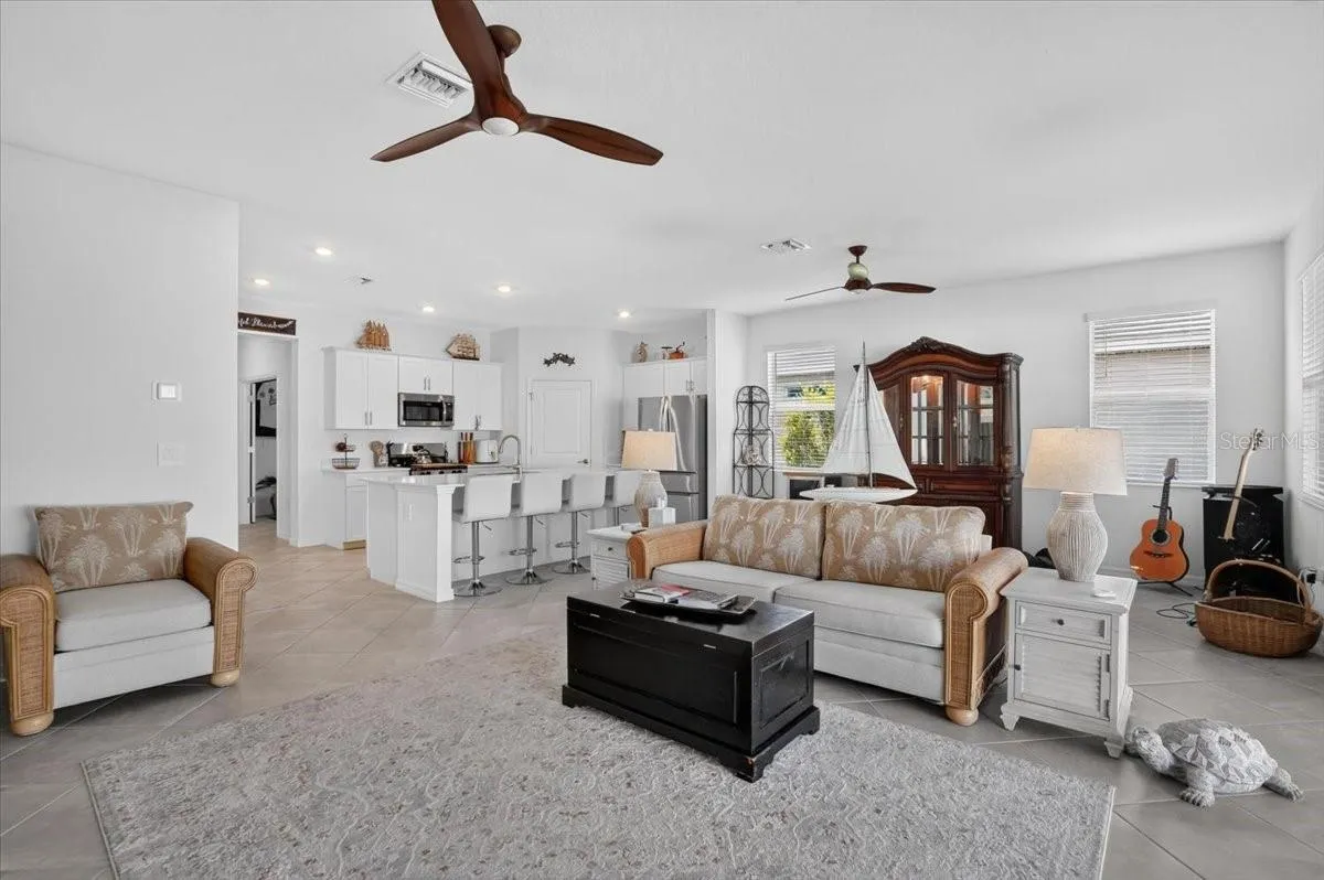 11321 PINOT DR, VENICE, FL 34293