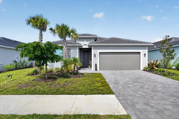 11321 PINOT DR, VENICE, FL 34293