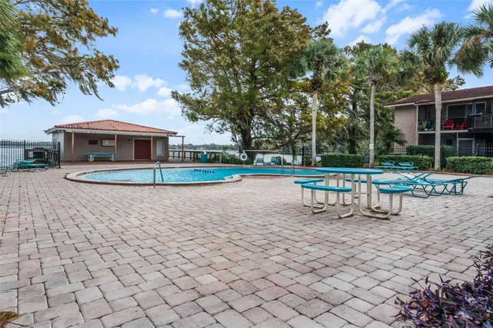 Community pool