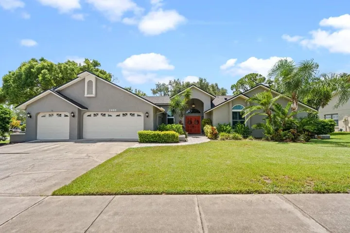 Countryside at its finest! 2995 Exeter Drive in the heart of Clearwater.