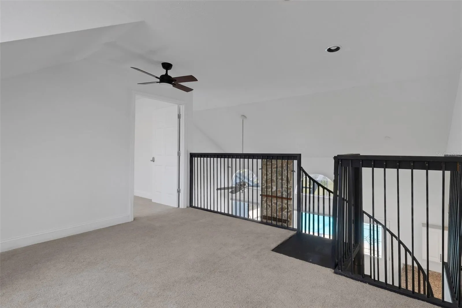 Loft - Room 1