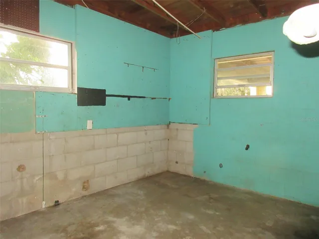 Carport Utility room