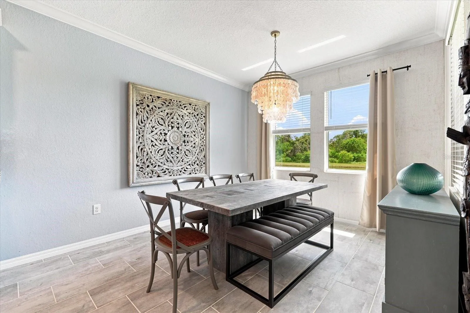 FURNISHED BY ARHAUS