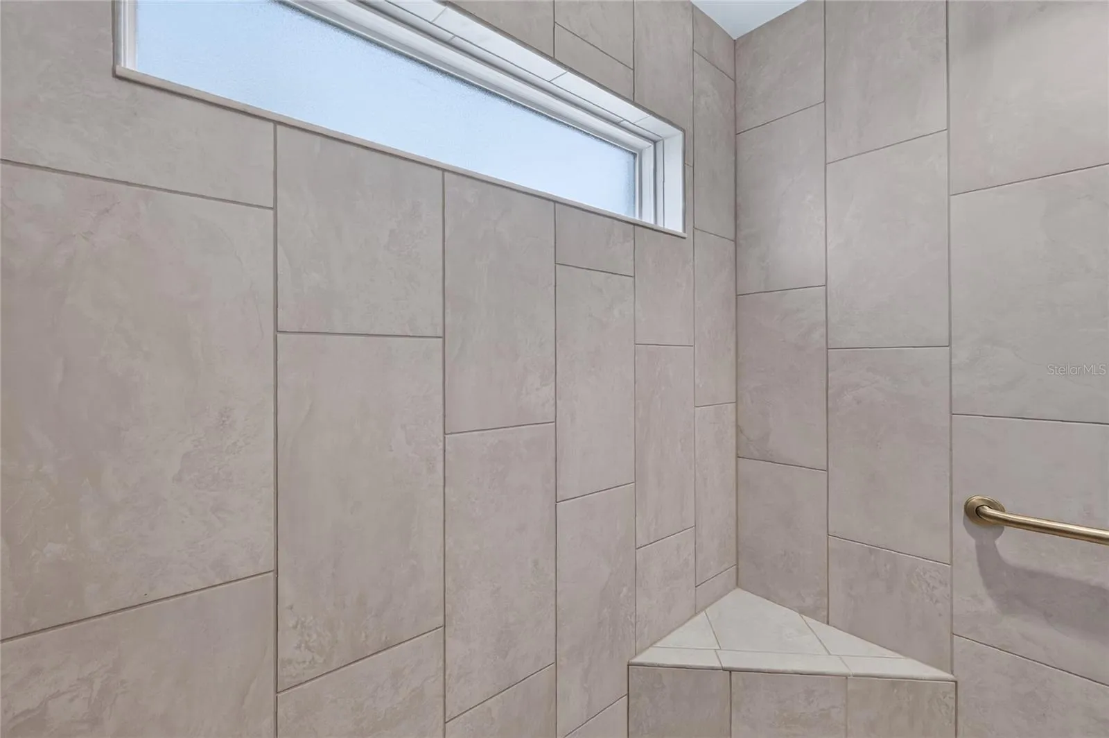 ROMAN SHOWER