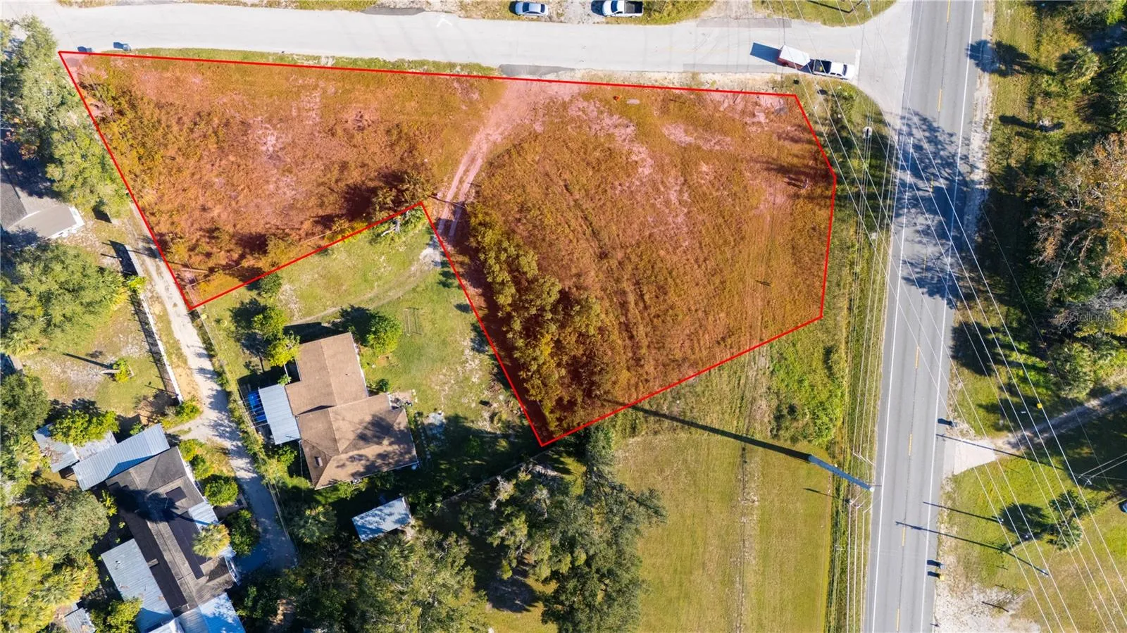 This highlighted area includes another lot being sold separately on 17.92.
