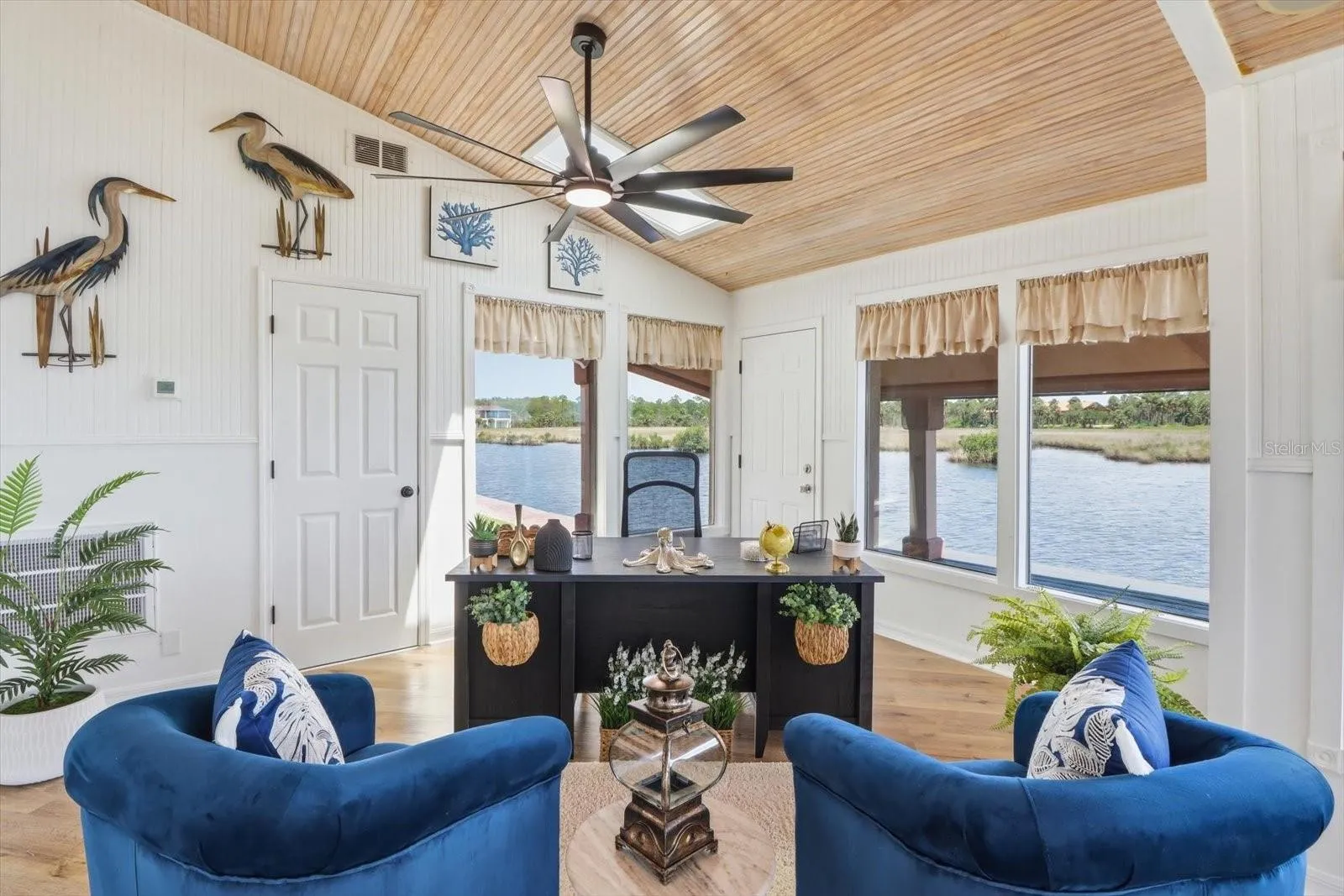 Waterfront Family Room / Sitting Area