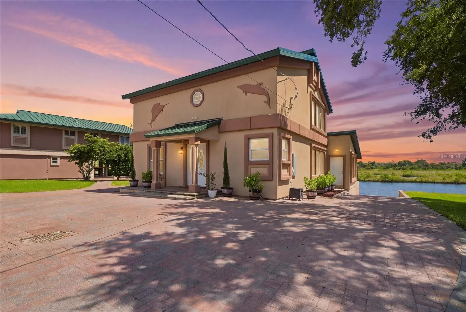 Twilight Front Exterior