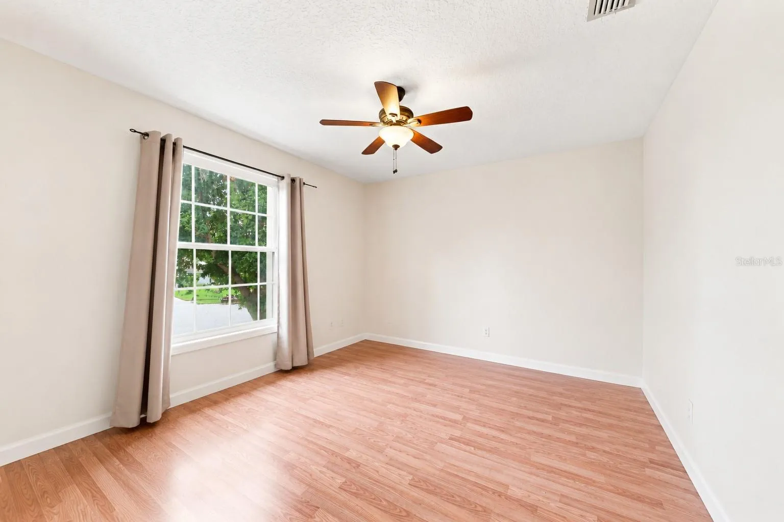 Bedroom 4 - AI Enhanced
