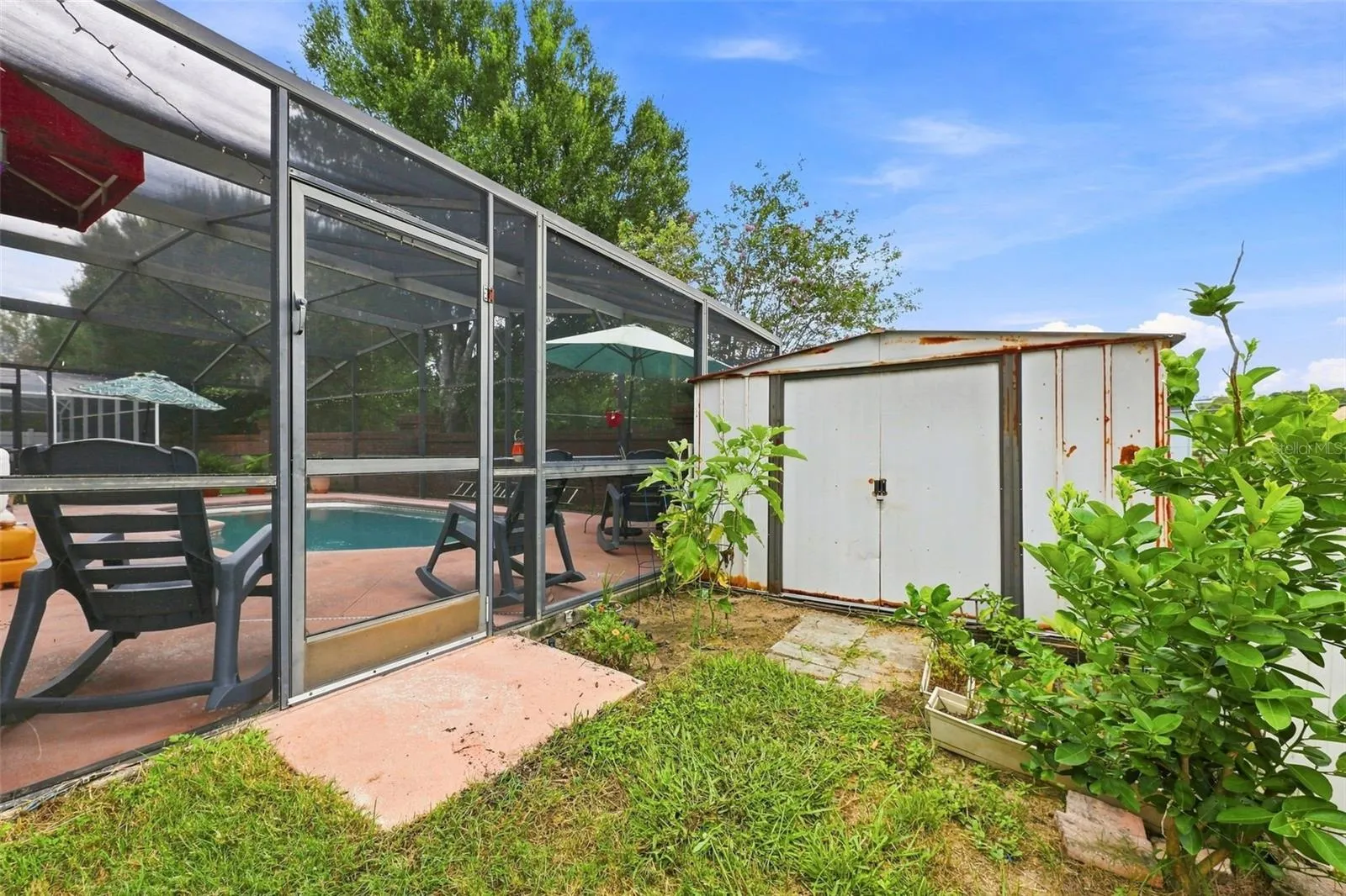 Screened In Enclosure &amp; Storage Shed