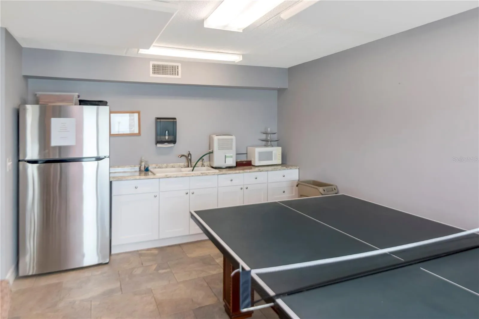 Clubhouse Kitchen