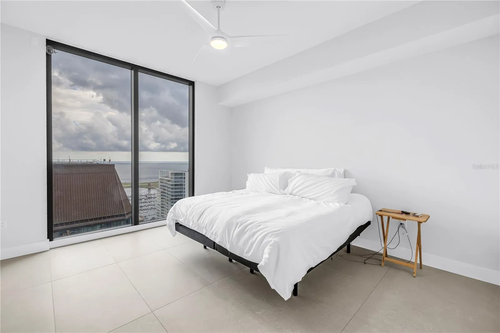 Primary Bedroom - Curtain Wall of Glass
