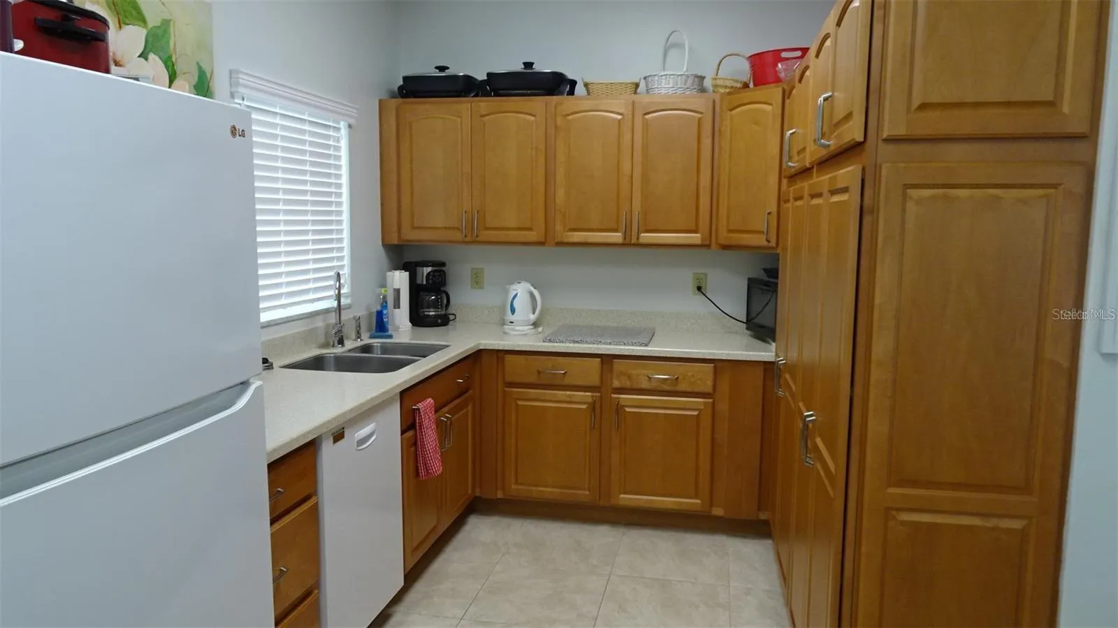Clubhouse kitchen
