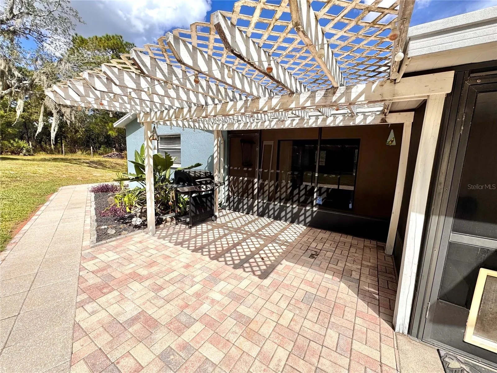 Nice patio for the barbeque