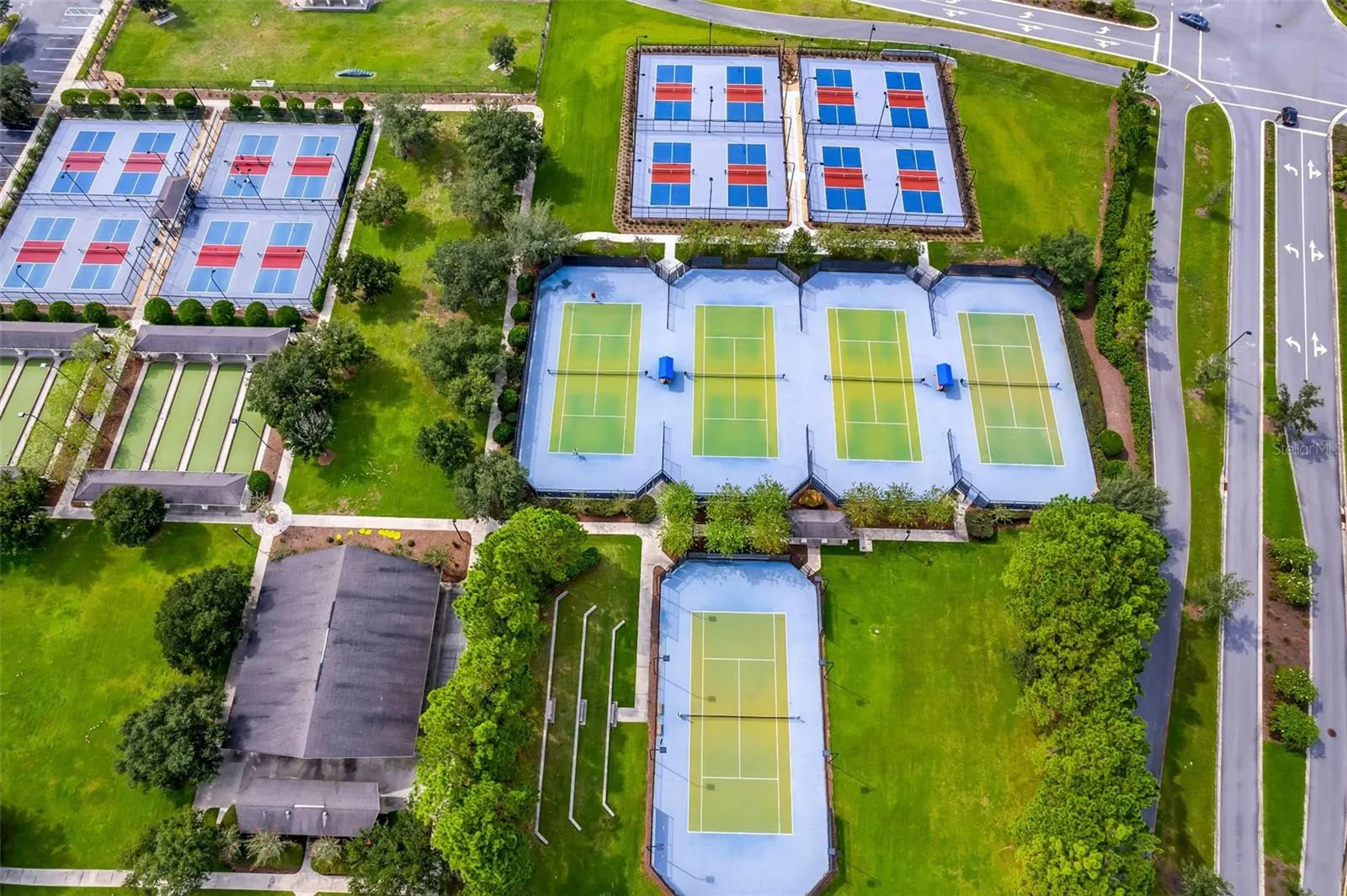 Stone Creek sport court amenity complex